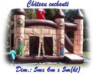 Château enchanté (dim. approx 5 x 5.5 x Ht 5 m.) pour enfants de 1 à 10 ans